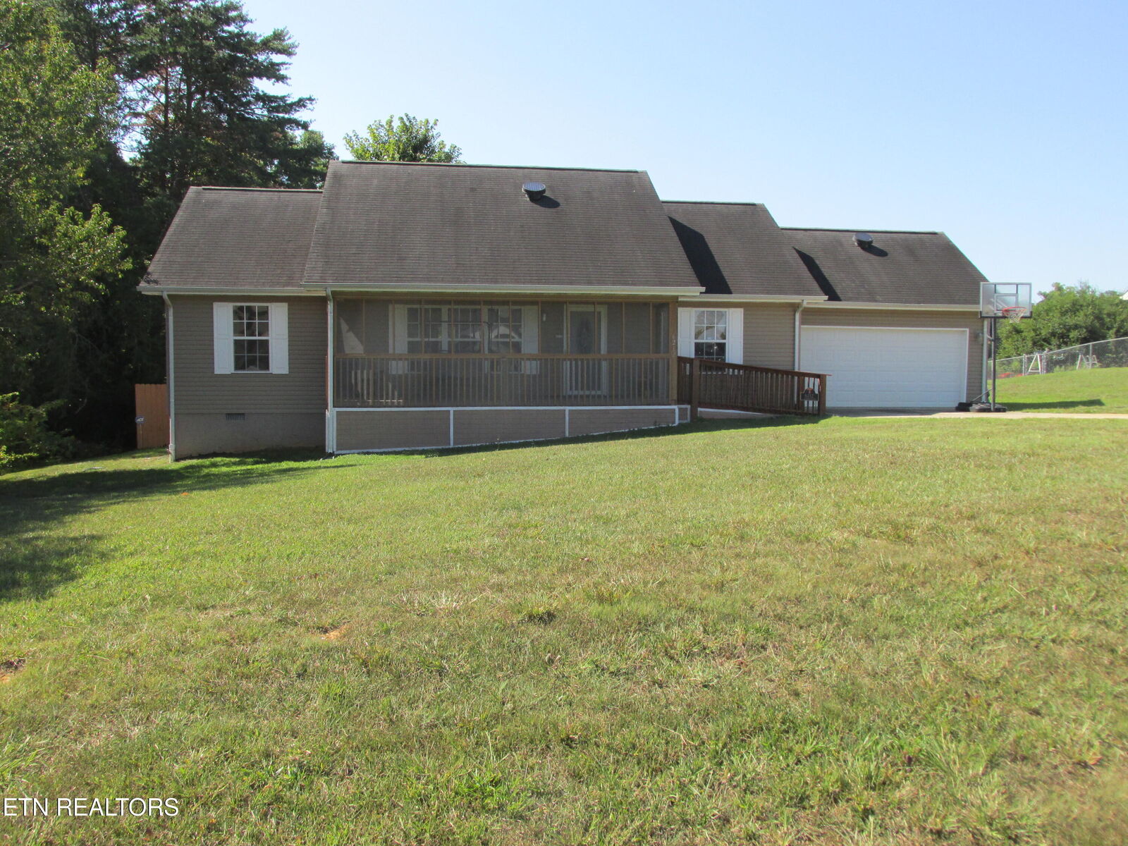 Property Photo: 6212 Lanier Rd TN 37801