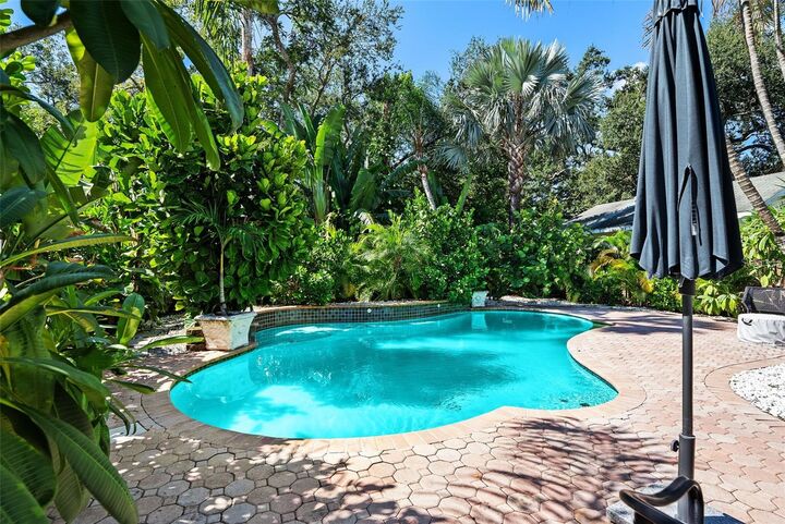 Property Photo:  3114 W Knights Avenue  FL 33611 