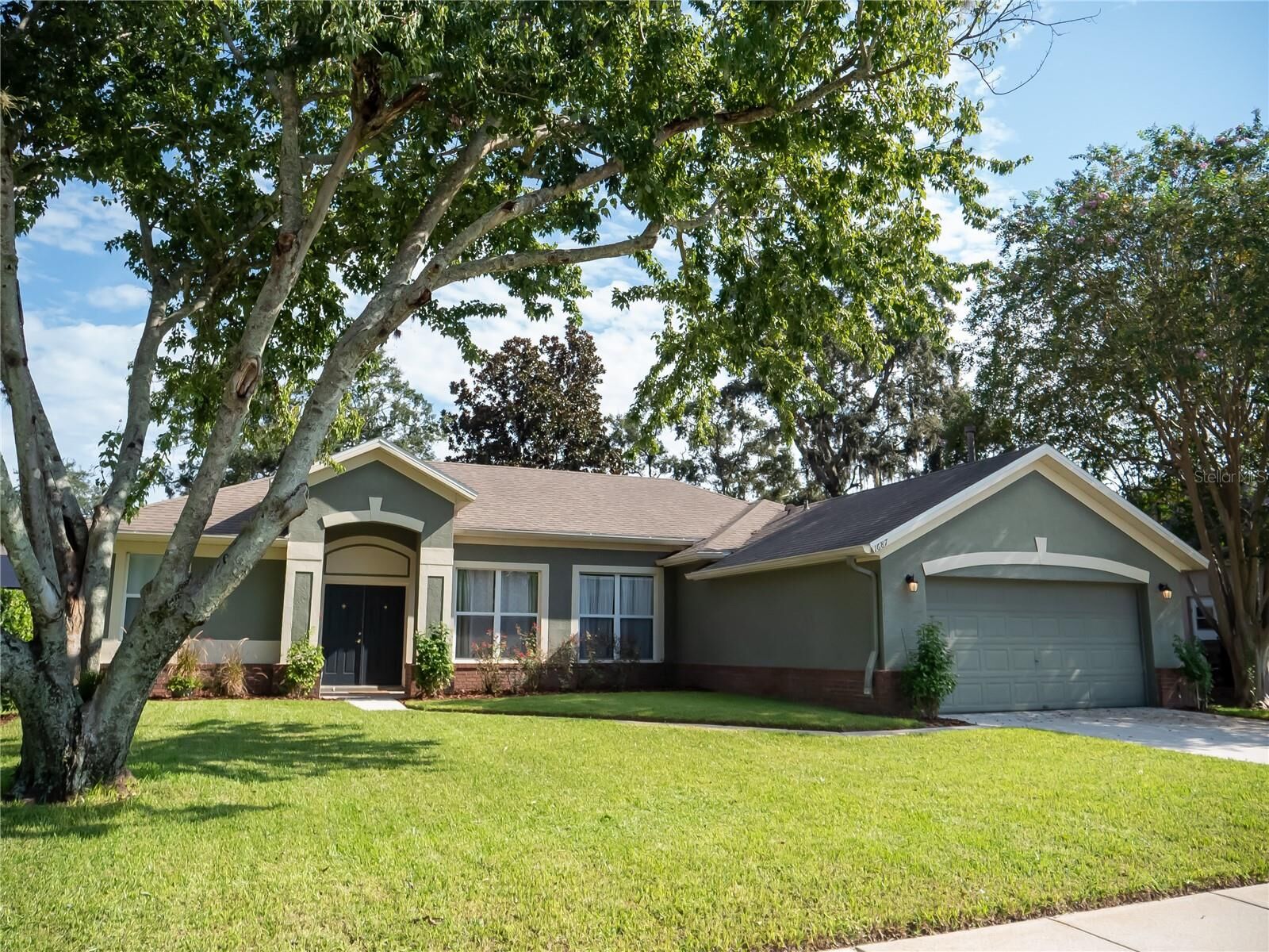 Property Photo:  1687 Sparkling Water Circle  FL 34761 