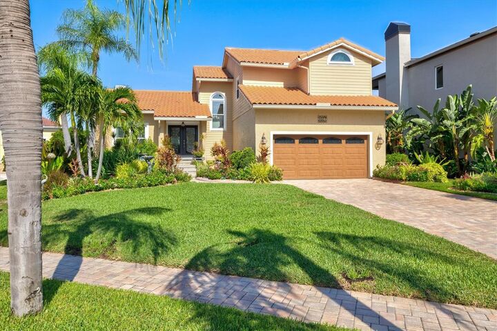 Property Photo: 1017 Sonata Lane FL 33572