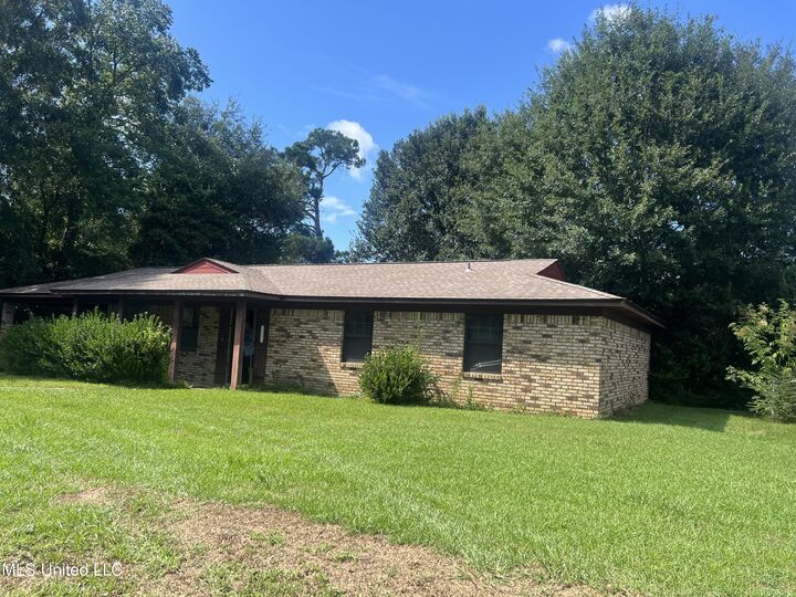 Property Photo: 15304 Stephen Drive MS 39503