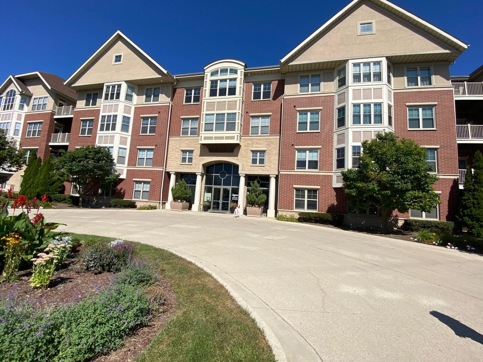 Property Photo: 4120 S Lake Dr 357 53235