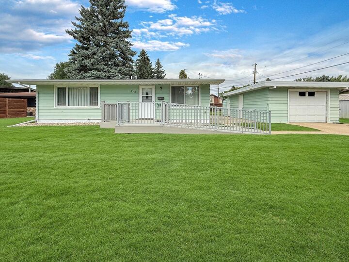 2508 1st Ave SW  Minot ND 58701 photo