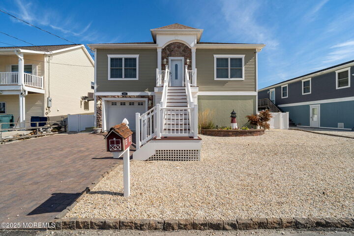 Property Photo: 103 E Hudson Drive NJ 08087