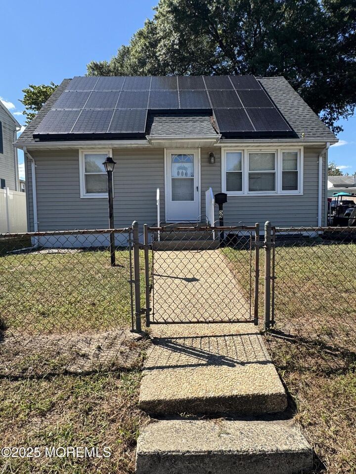 59 Thorne Place  Hazlet NJ 07734 photo