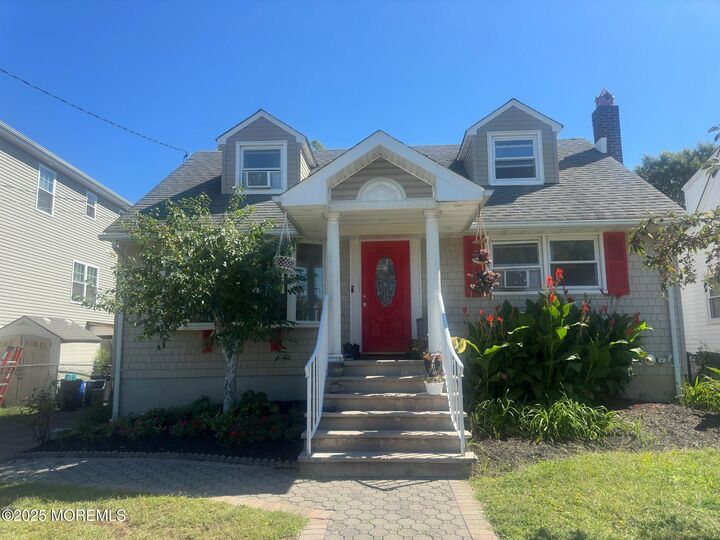64 Waackaack Avenue  Keansburg NJ 07734 photo