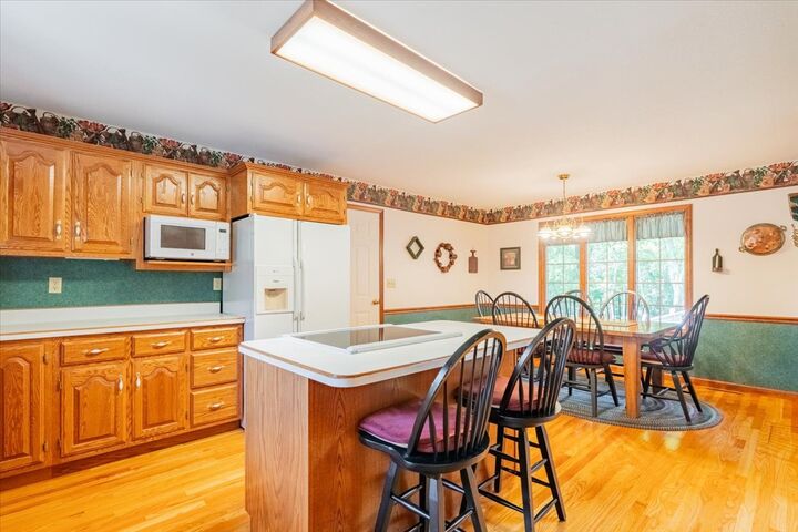 Property Photo:  5897 Country Meadow Lane  IL 61727 