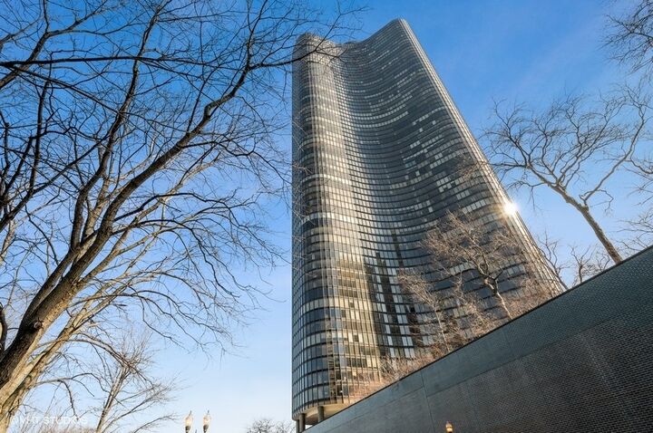Property Photo: 505 N Lake Shore Drive N 4112 IL 60611