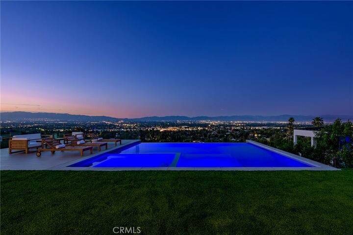 Property Photo: 18807 Edleen Drive CA 91356