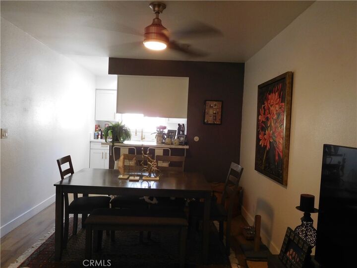 Property Photo:  22030 Calvert Street 3  CA 91367 