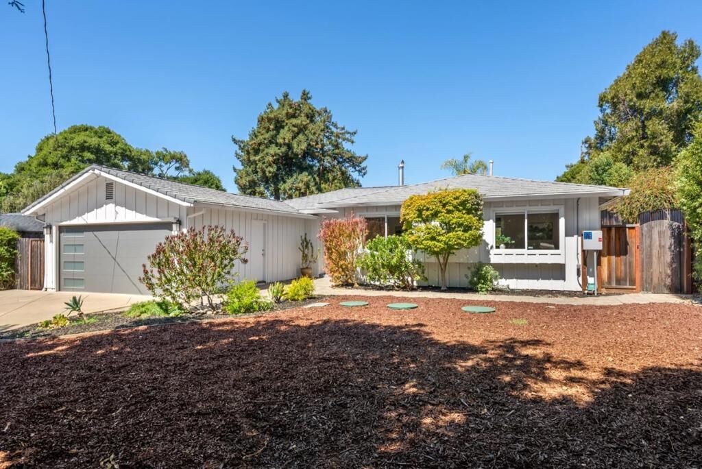 Property Photo:  205 Siesta Drive  CA 95003 