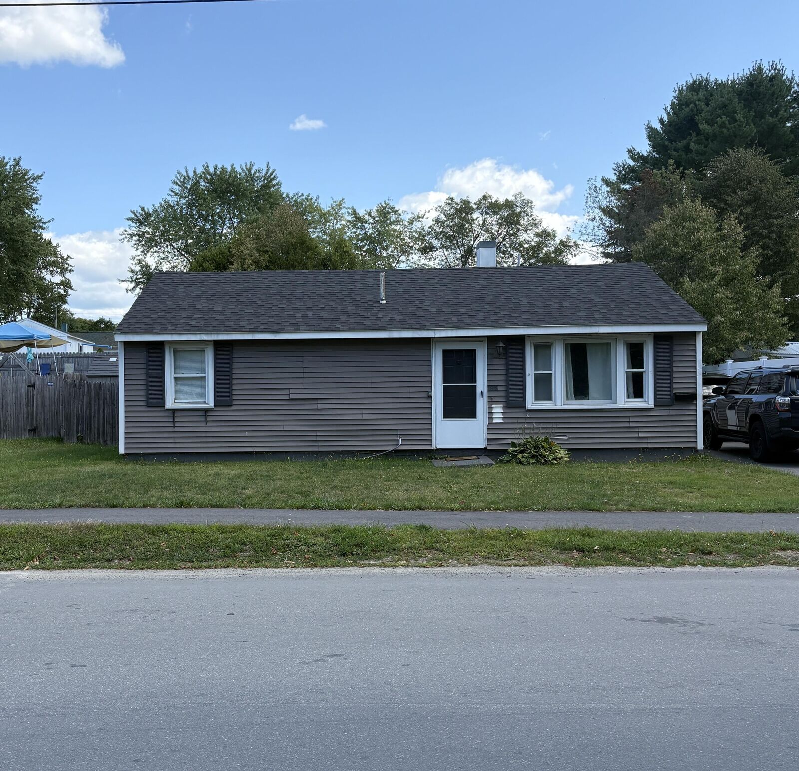 Property Photo:  185 Falvey Street  ME 04401 