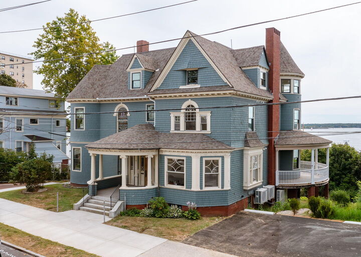 Property Photo:  5 Eastern Promenade 2  ME 04101 