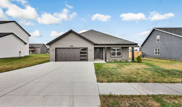 Property Photo:  346 Galway Dr  TN 37042 