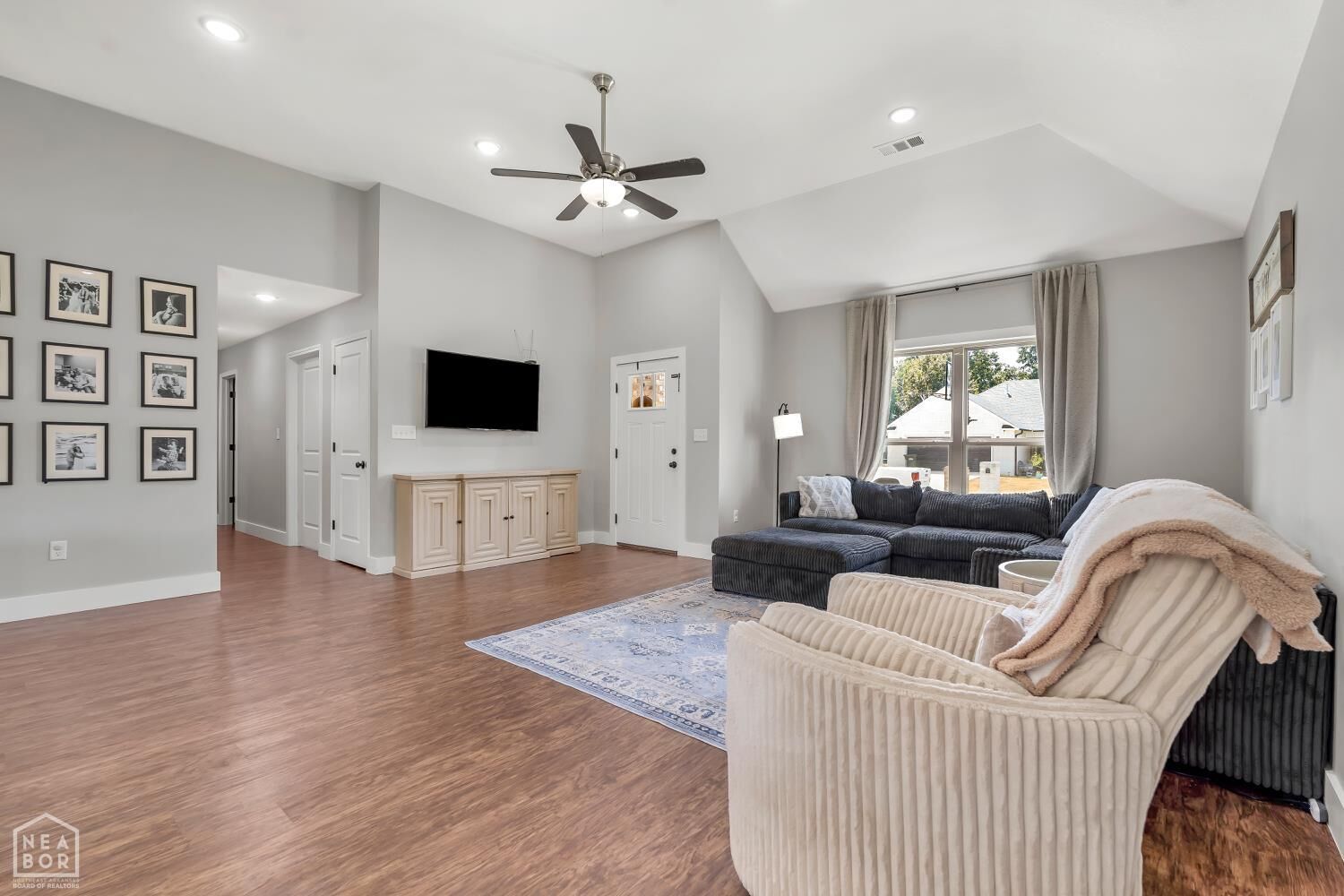 Property Photo:  301 Stella Drive  AR 72416