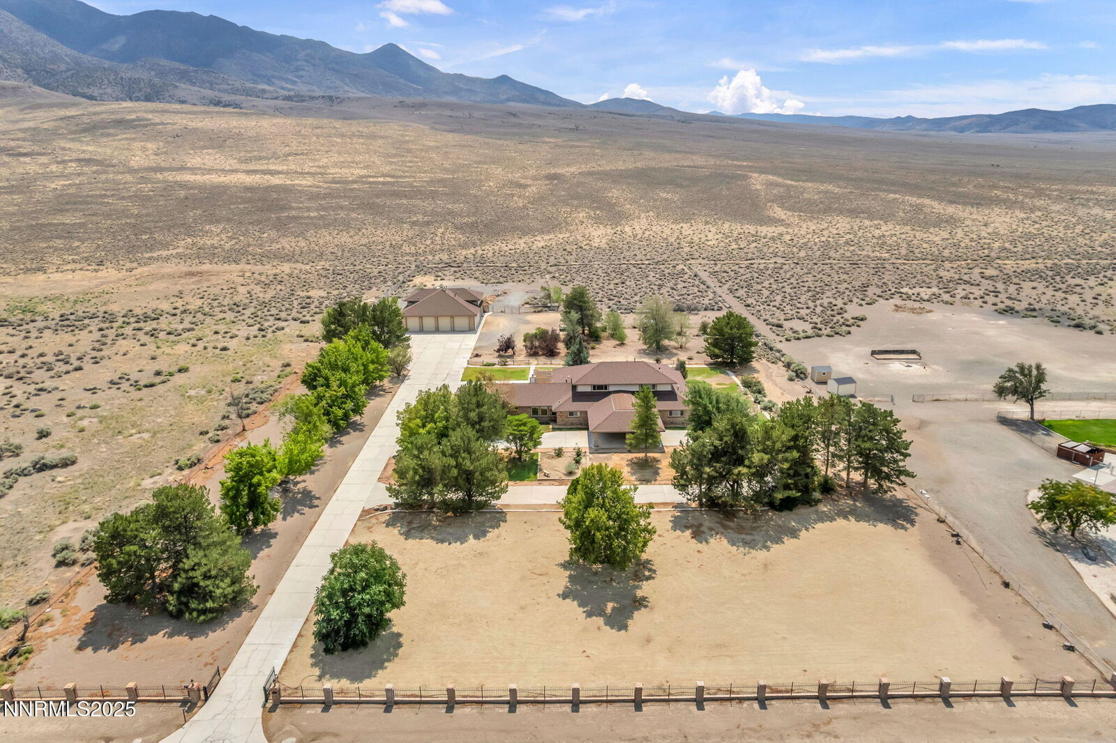 Property Photo: 308 Sydney Lane NV 89403