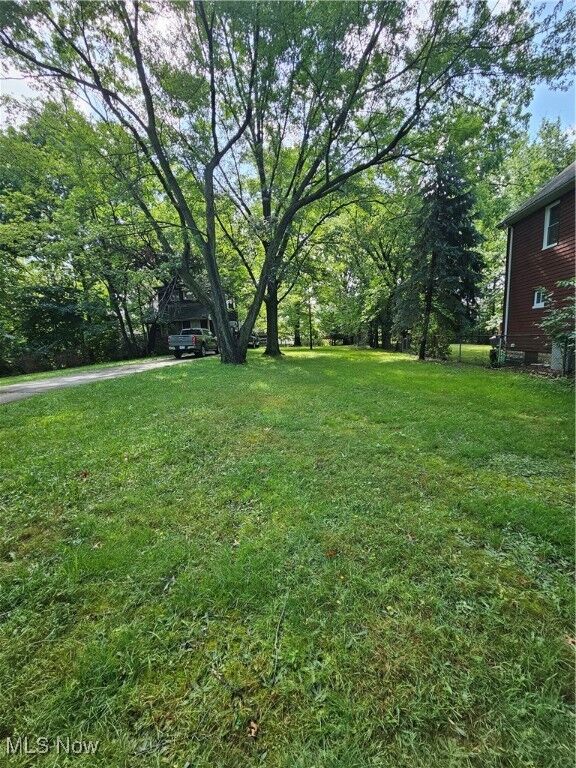 Property Photo:  19416 Nyack Court  OH 44110 