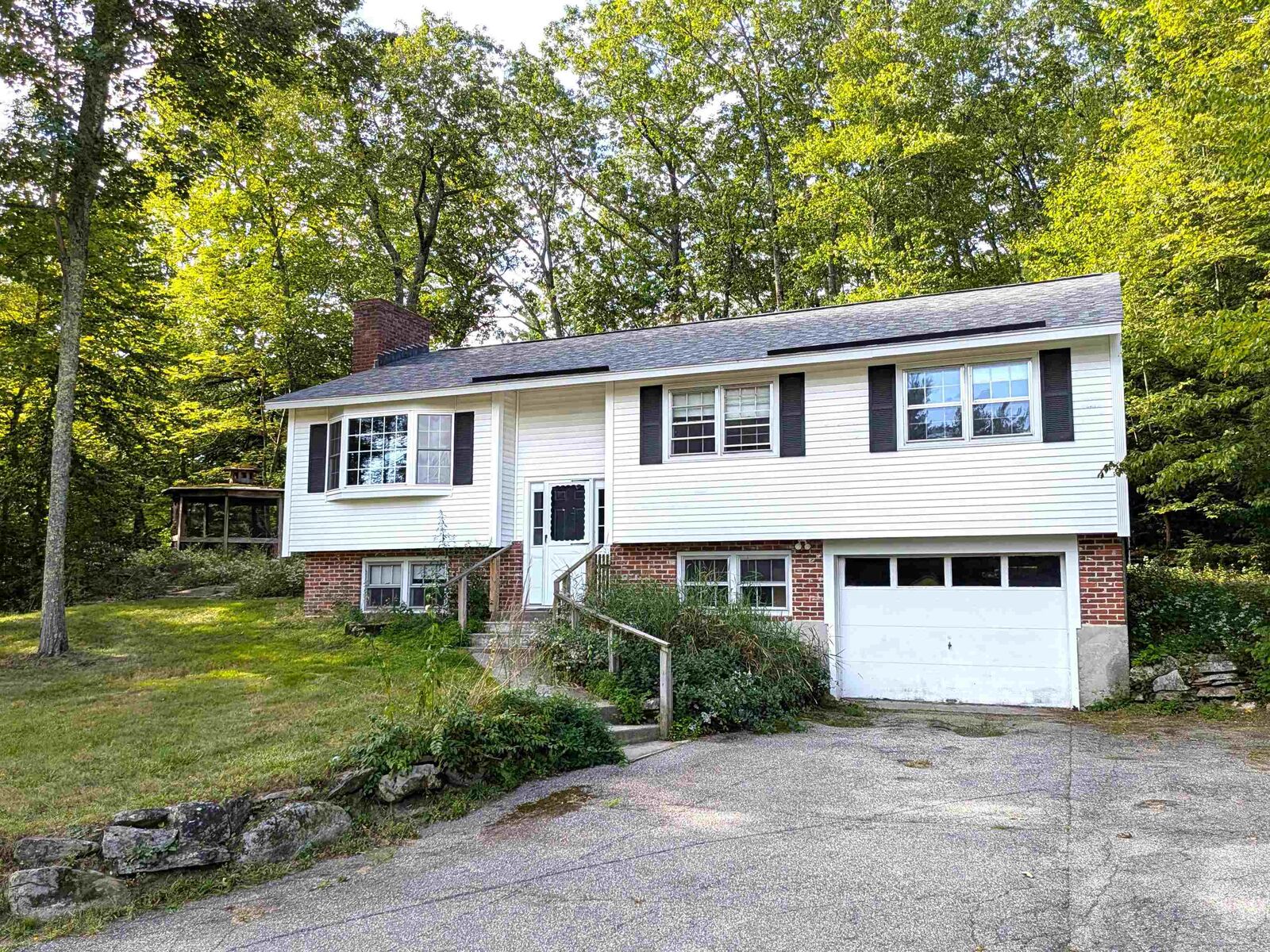 Property Photo:  206 S Merrimack Road  NH 03049 