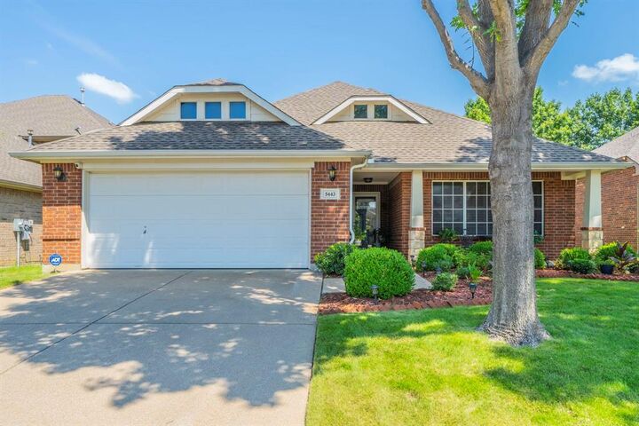 5443 Childress Drive  Grand Prairie TX 75052 photo