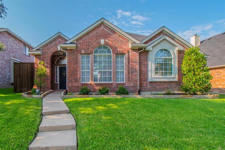 Photo de la propriété: 1677 Big Bend Drive TX 75077