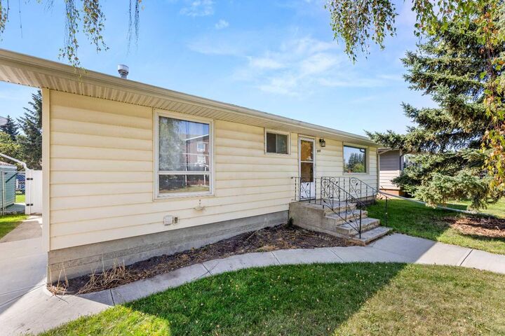 Property Photo: 5309 50 Street AB T4H 1H6
