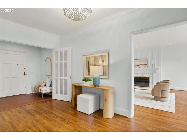 Property Photo: 3415 SW Brentwood Dr OR 97201