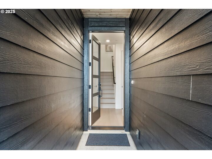 Property Photo: 3992 NW 64th Ave WA 98607