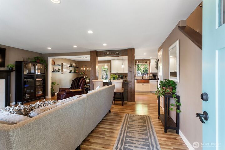 Property Photo: 1712 3rd Street WA 98290