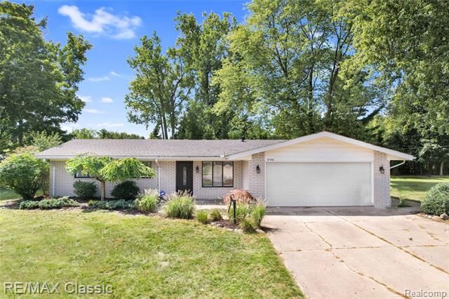 Property Photo: 37921 Carson Street MI 48331