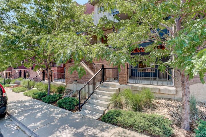 Property Photo: 1058 Griffith Street CO 80027