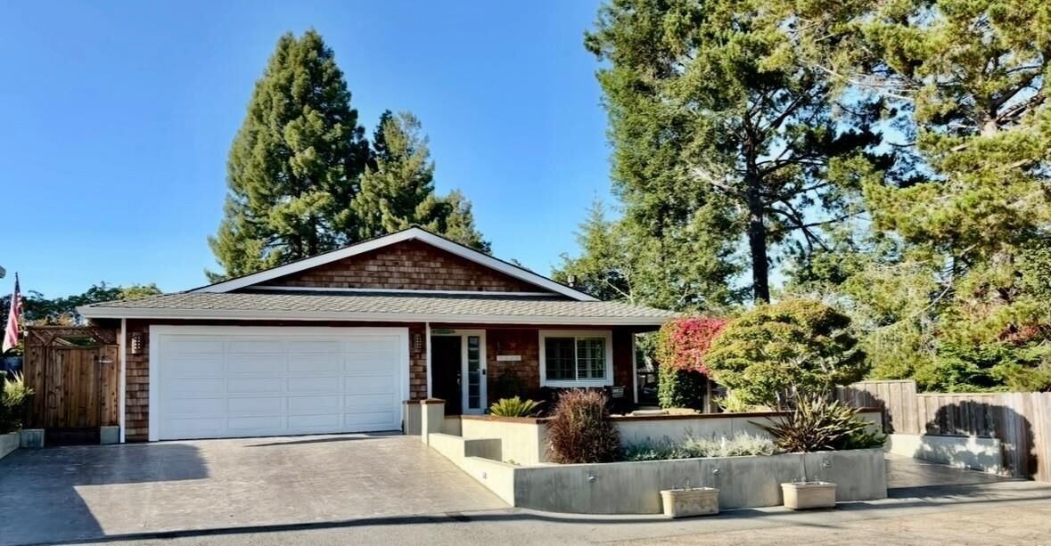 Property Photo:  300 Hill Street  CA 95010 