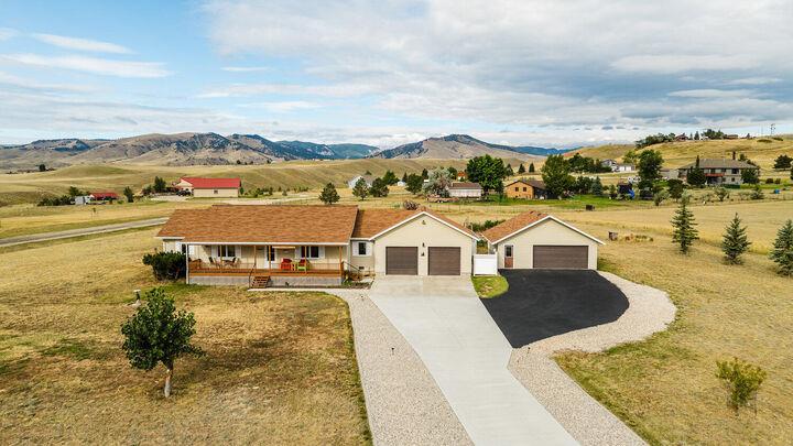 Property Photo: 63 Langdon Road WY 82834