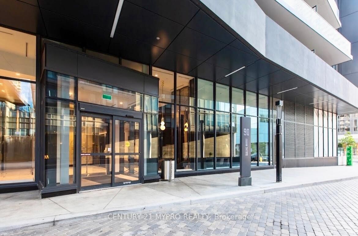 Property Photo:  90 Queens Wharf Road 210  ON M5V 0J4 