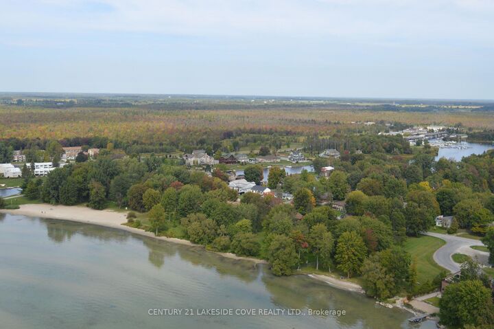 Property Photo:  100 Lake Avenue  ON L0K 1B0 