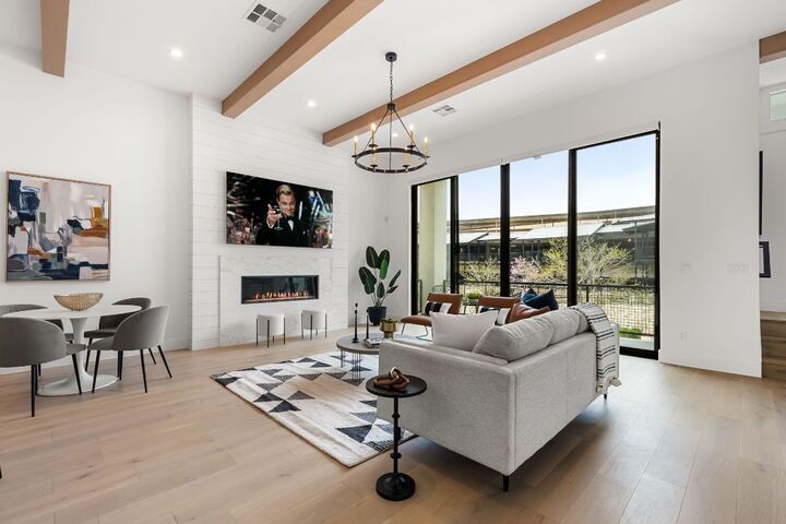 Property Photo: 13408 Galleria Circle TX 78738
