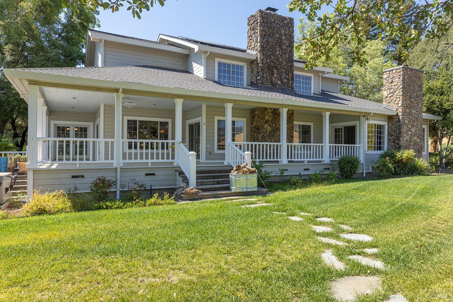 Property Photo: 1650 Aetna Springs Lane CA 94567