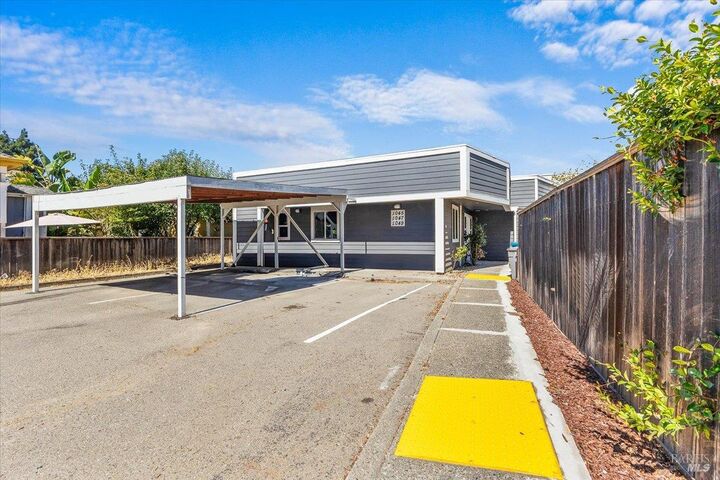 Property Photo: 1045 1049 3rd Street CA 95404
