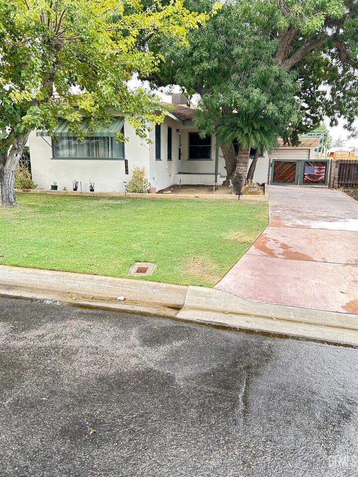 2908 Morse Court  Bakersfield CA 93308 photo