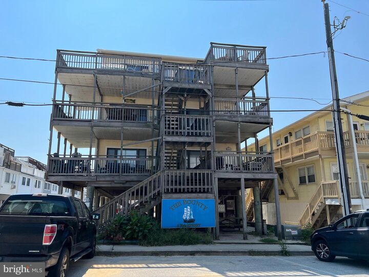Property Photo:  5 79th W-2  MD 21842 