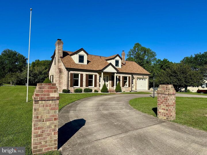 Property Photo: 301 Yale Drive VA 22602