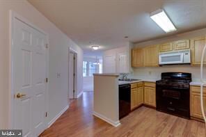 Property Photo: 45512 Westmeath Way B13 MD 20634