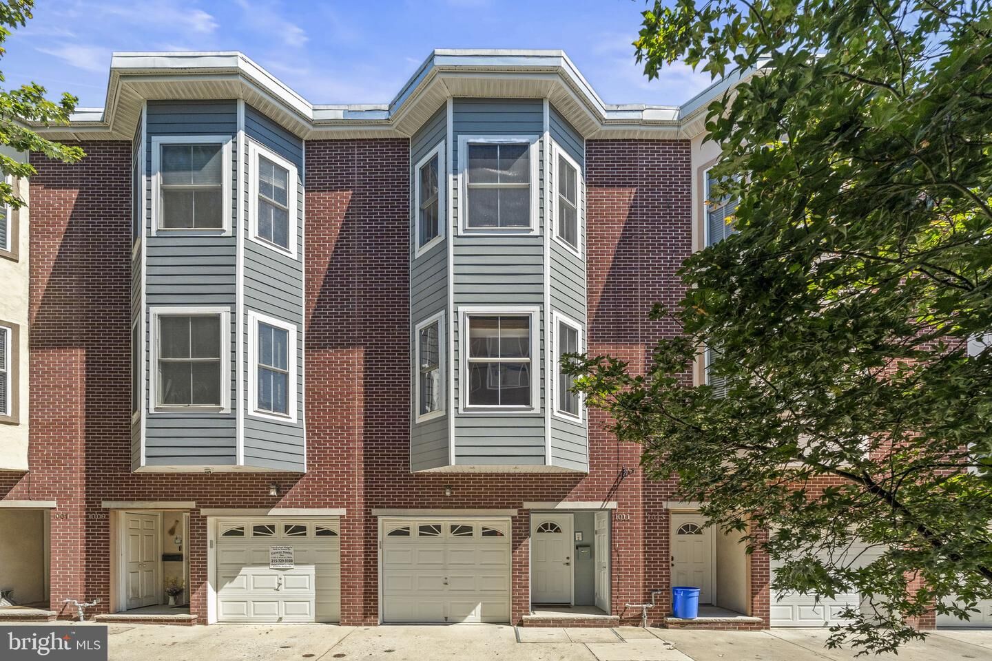 Property Photo:  1011 S Dorrance Street  PA 19146 