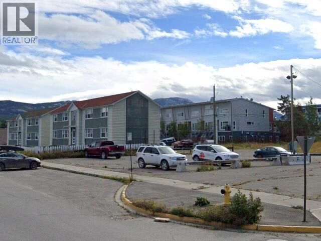 Property Photo:  401 Lambert Street  YT Y1A 1Z6 