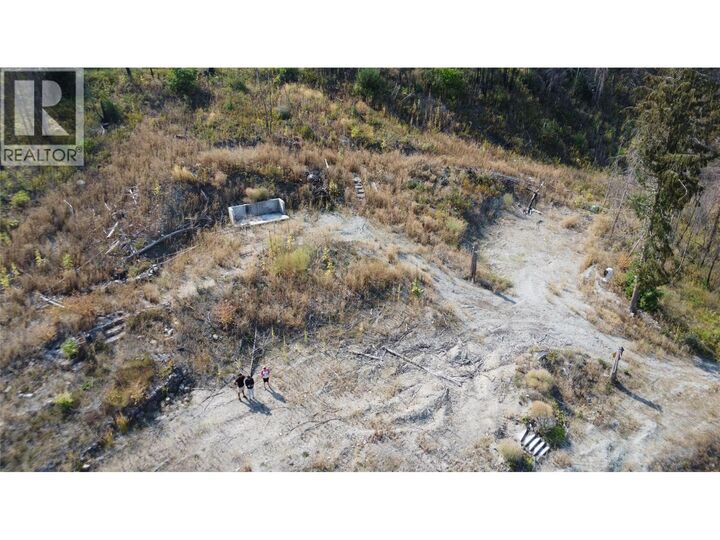 Photo de la propriété:  875 Bear Creek Road  BC V1Z 3T6 