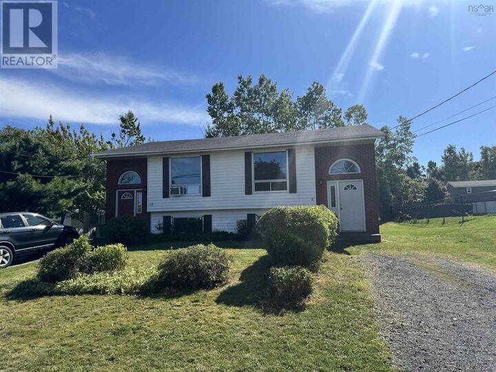 8 Thirteenth Street  Trenton NS B0K 1X0 photo