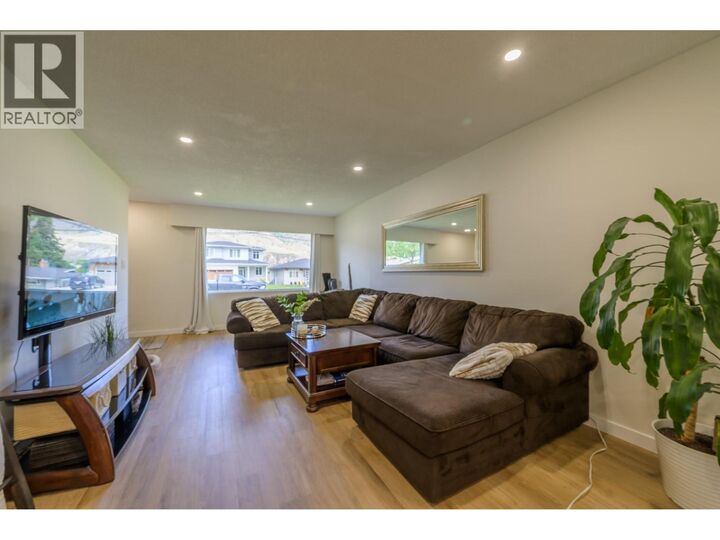 Property Photo: 2257/2259 Valleyview Drive BC V2C 4C8