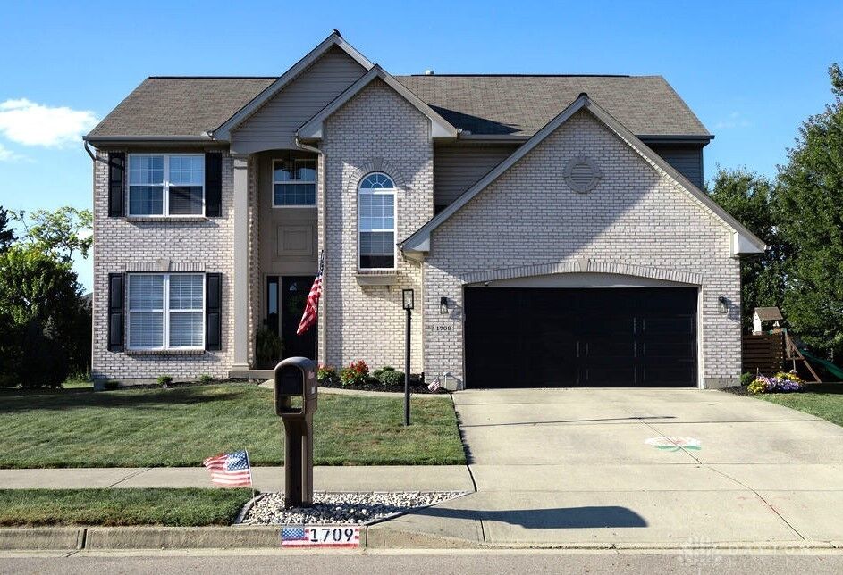 Property Photo: 1709 Curry Branch Drive OH 45371
