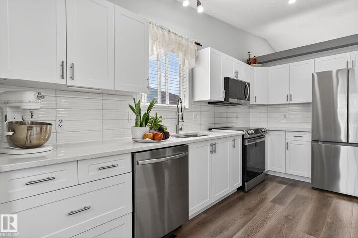 Property Photo: 1051 Jones Crescent NW AB T6L 6Y1