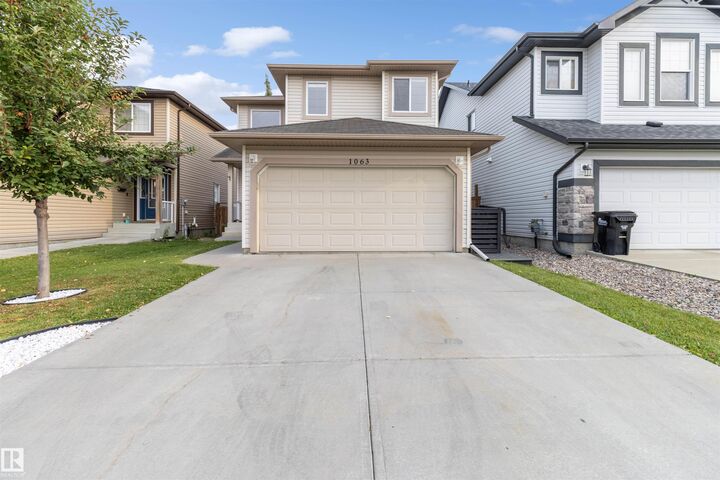 1063 Foxwood Crescent  Sherwood Park AB T8A 4Y9 photo