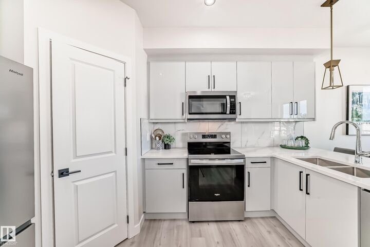 Property Photo:  49 Patriot Way  AB T7X 2W6 